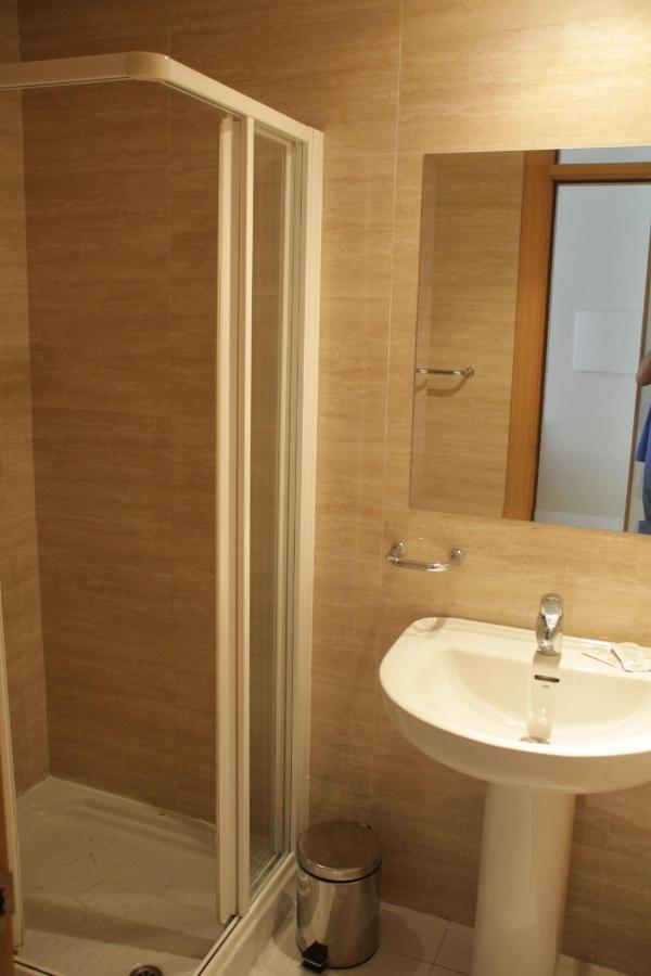 Hostal Francisco Salinas Burgo Zewnętrze zdjęcie