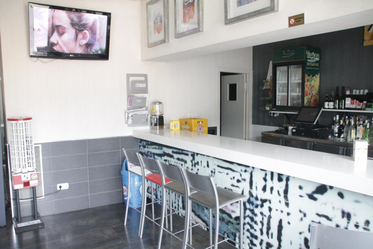 Hostal Francisco Salinas Burgo Zewnętrze zdjęcie