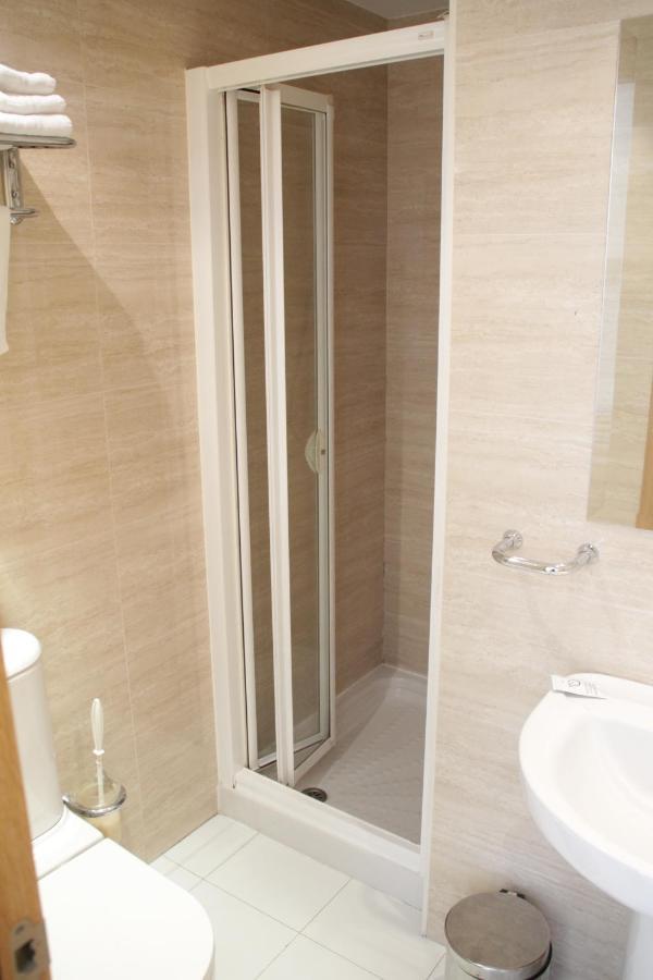 Hostal Francisco Salinas Burgo Zewnętrze zdjęcie